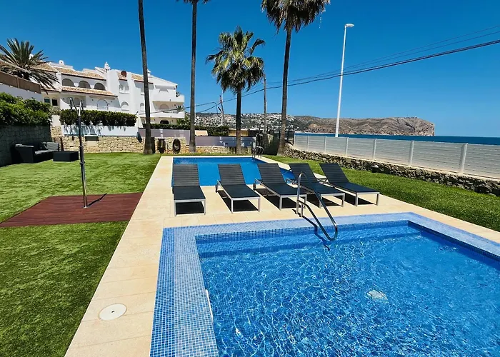 Ocean View I *